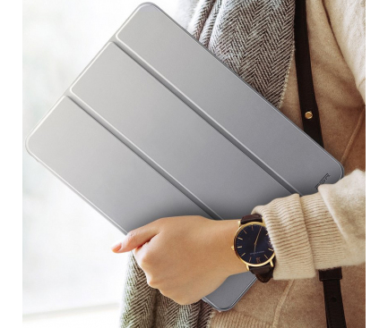 Husa Plastic ESR Yippee pentru Apple iPad Air (2019), Argintie
