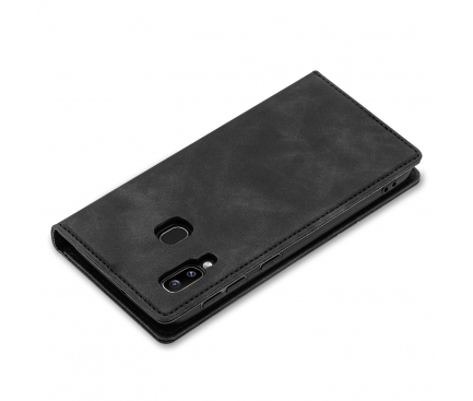 Husa Piele OEM Skin Feel Magnetic pentru Samsung Galaxy A20e, cu suport carduri, Neagra